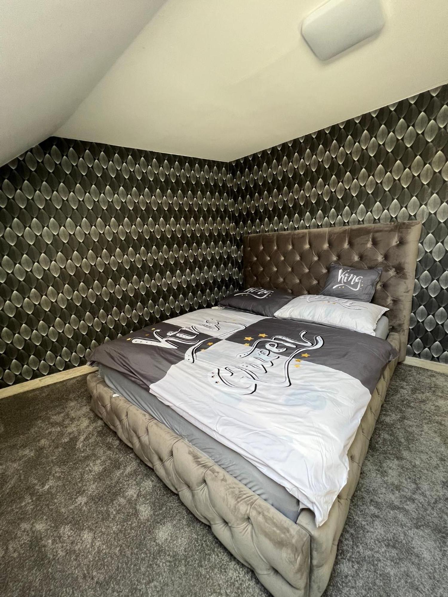 Adel Apartman Kisujszallas Экстерьер фото