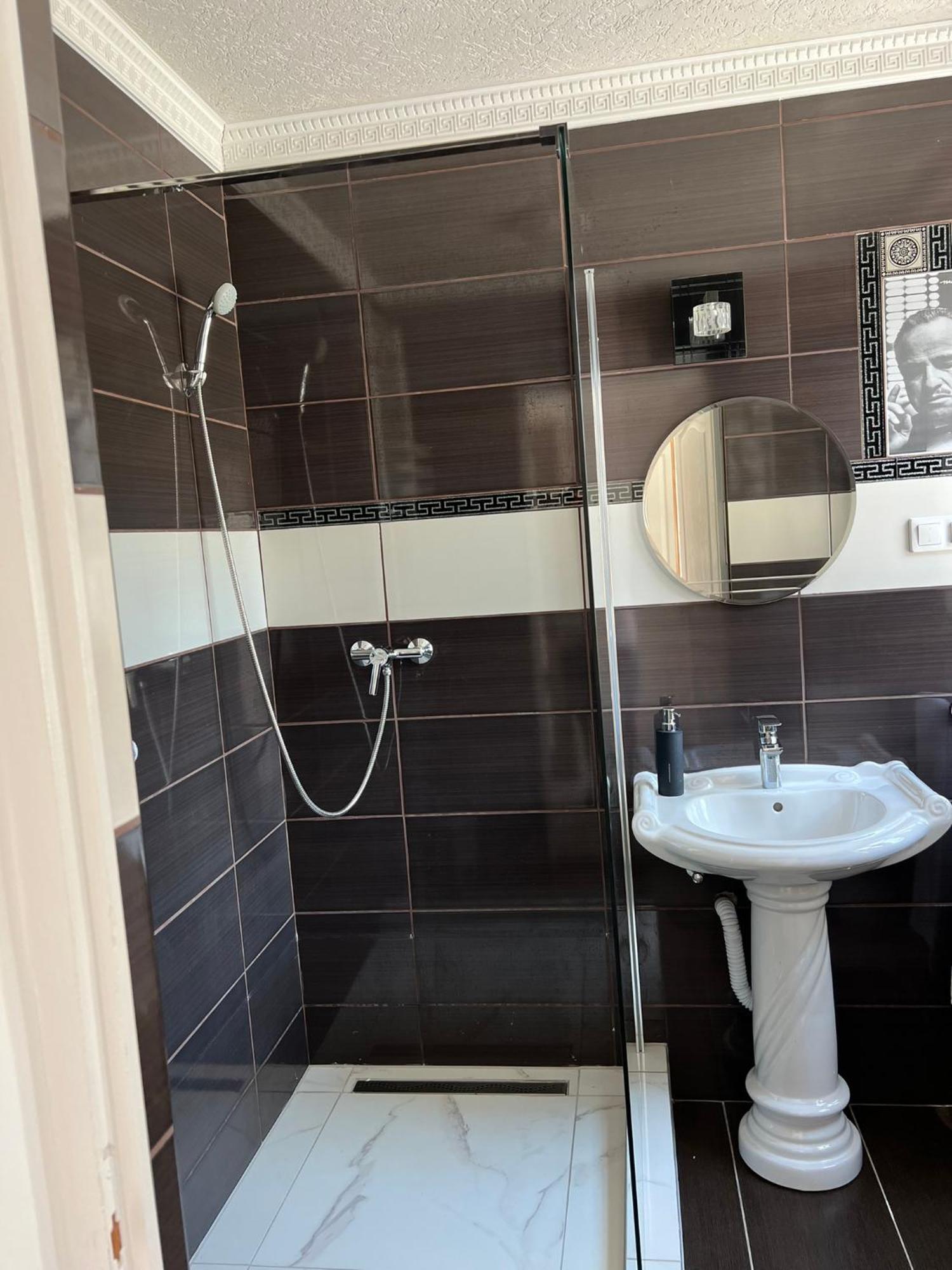 Adel Apartman Kisujszallas Экстерьер фото