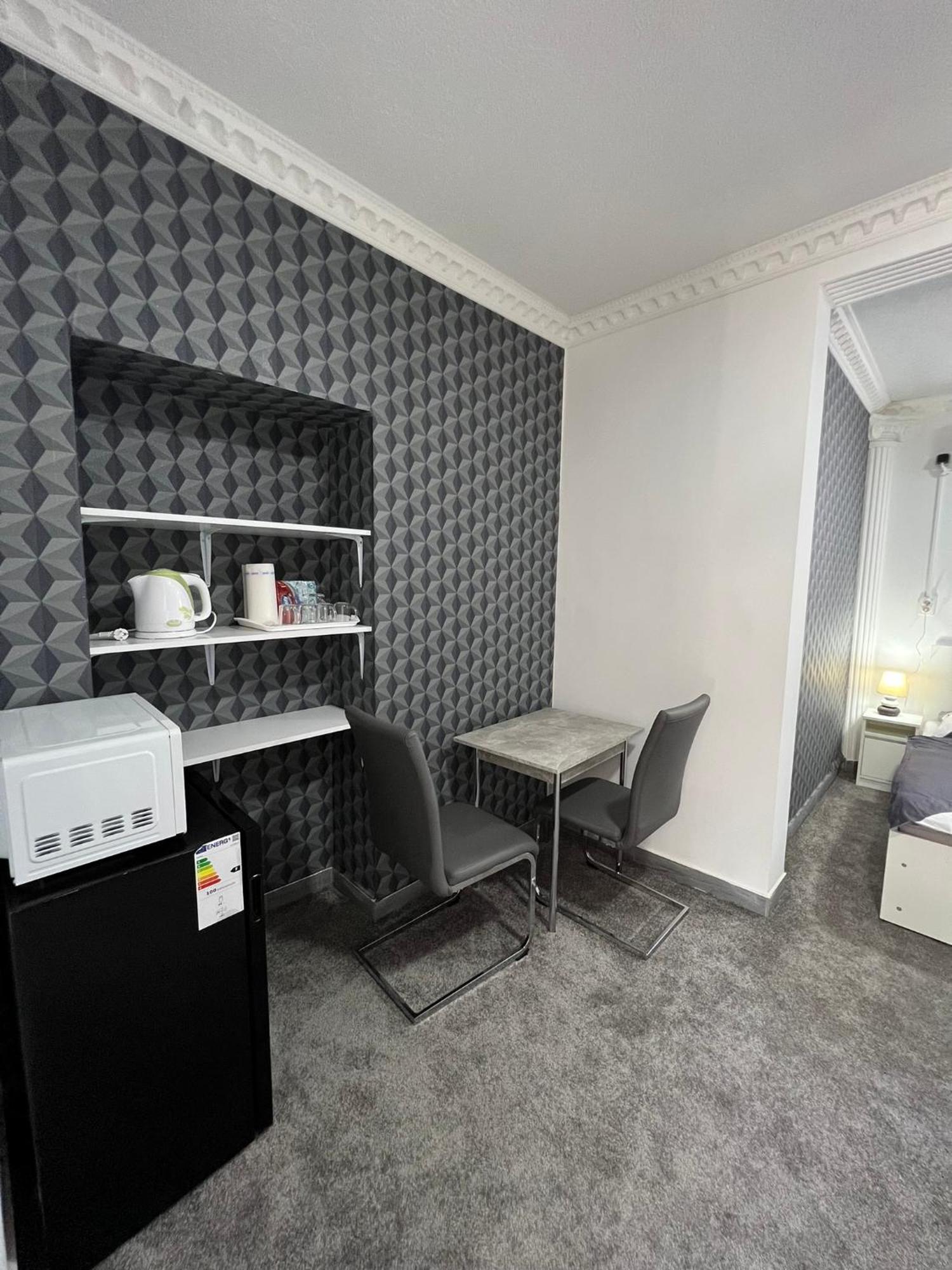 Adel Apartman Kisujszallas Экстерьер фото