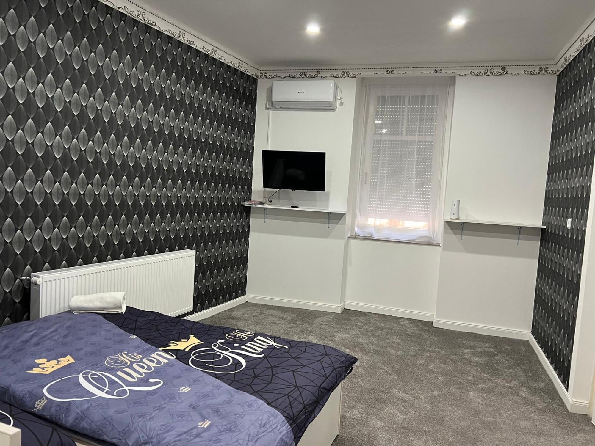 Adel Apartman Kisujszallas Экстерьер фото